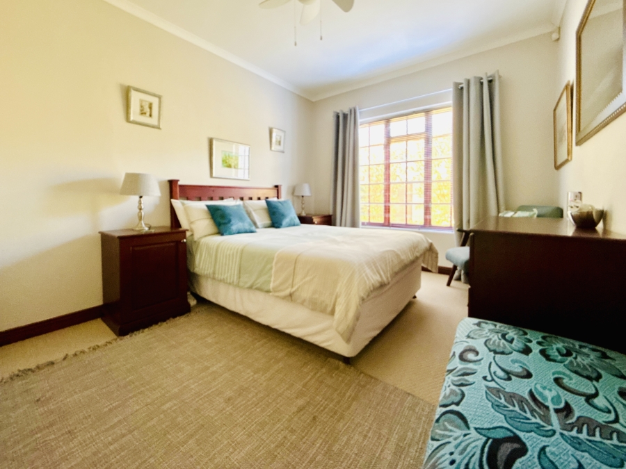 3 Bedroom Property for Sale in Sandbaai Western Cape